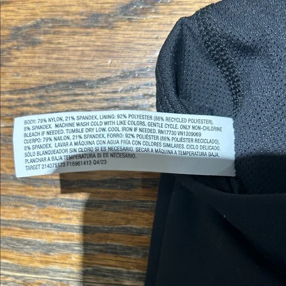 New without tag -Black High-Neck Racerback Tank Top inserts/lightly padded - Picture 3 of 5